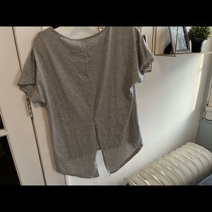Split back gray shirt